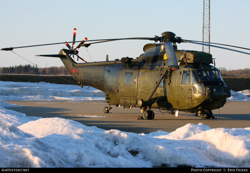 Aircraft Photo of ZF121 | Westland WS-61 Sea King HC4 | UK - Navy | AirHistory.net #336597