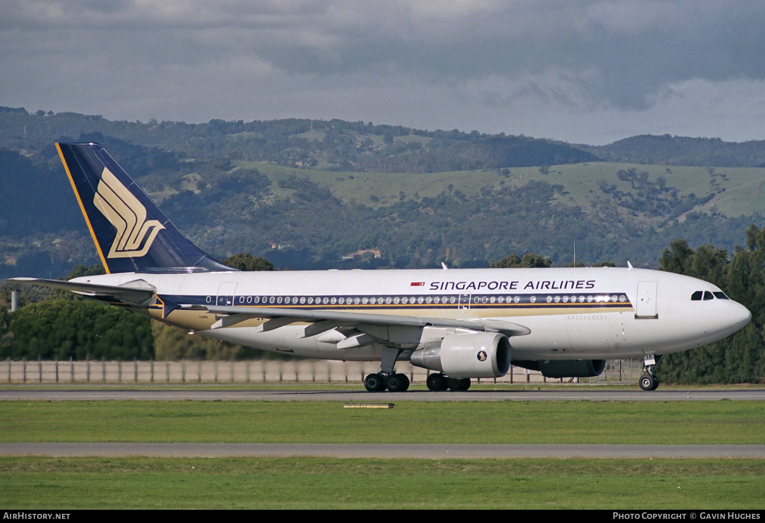 Aircraft Photo of 9V-STP | Airbus A310-324 | Singapore Airlines | AirHistory.net #336639