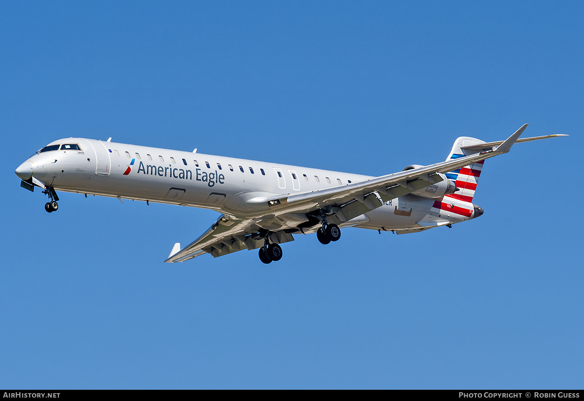 Aircraft Photo of N958LR | Bombardier CRJ-900LR (CL-600-2D24) | American Eagle | AirHistory.net #336658