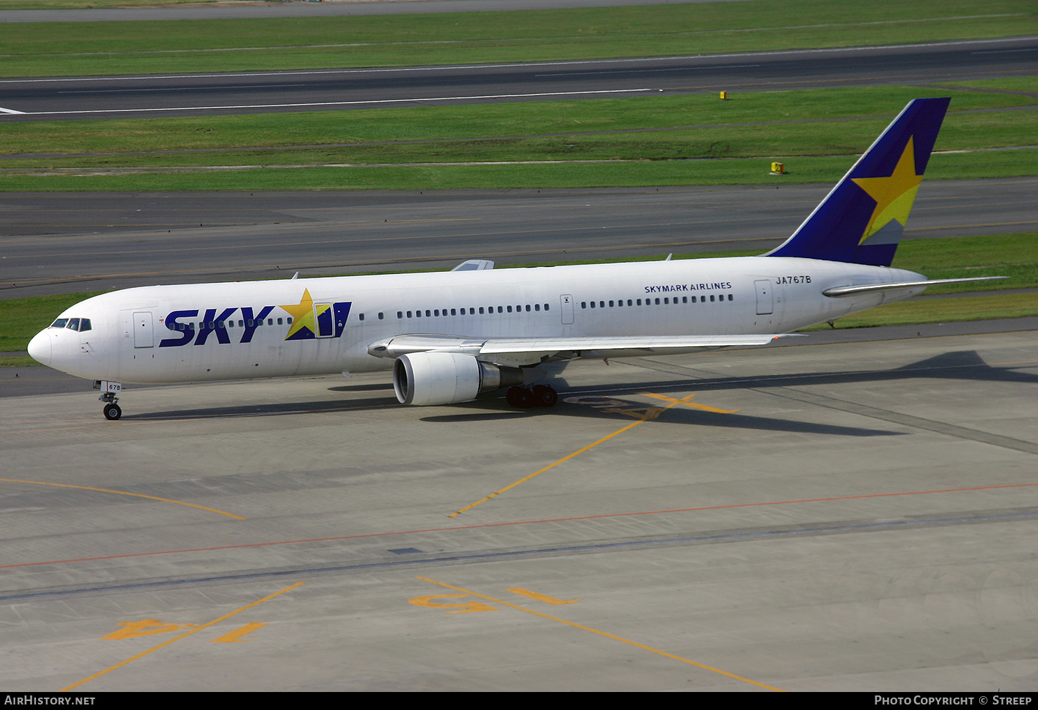 Aircraft Photo of JA767B | Boeing 767-3Q8/ER | Skymark Airlines | AirHistory.net #336659