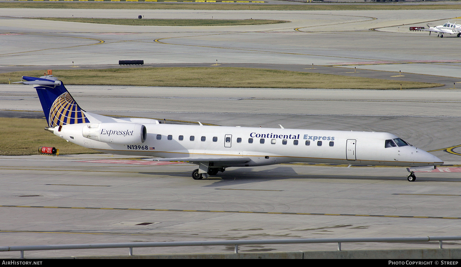 Aircraft Photo of N13968 | Embraer ERJ-145LR (EMB-145LR) | Continental Express | AirHistory.net #336762