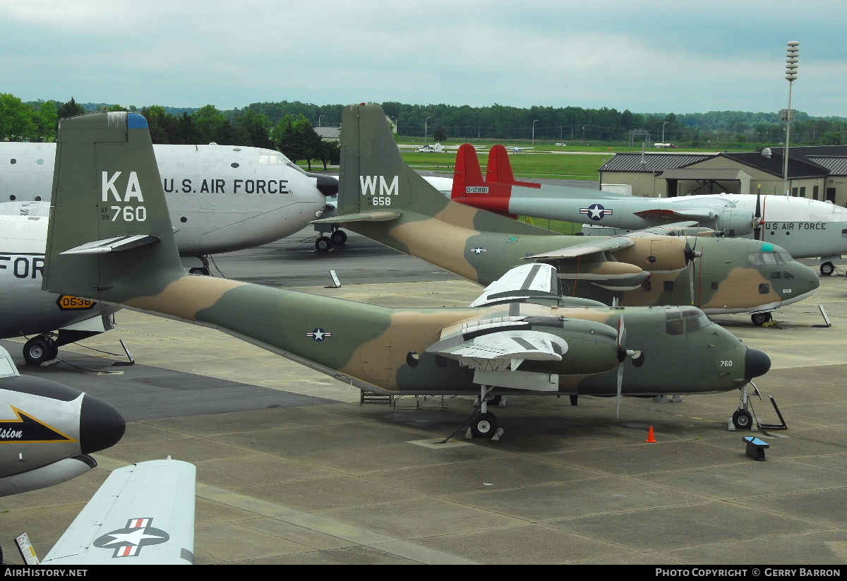 Aircraft Photo of 63-9760 / AF39-760 | De Havilland Canada C-7B Caribou | USA - Air Force | AirHistory.net #336767