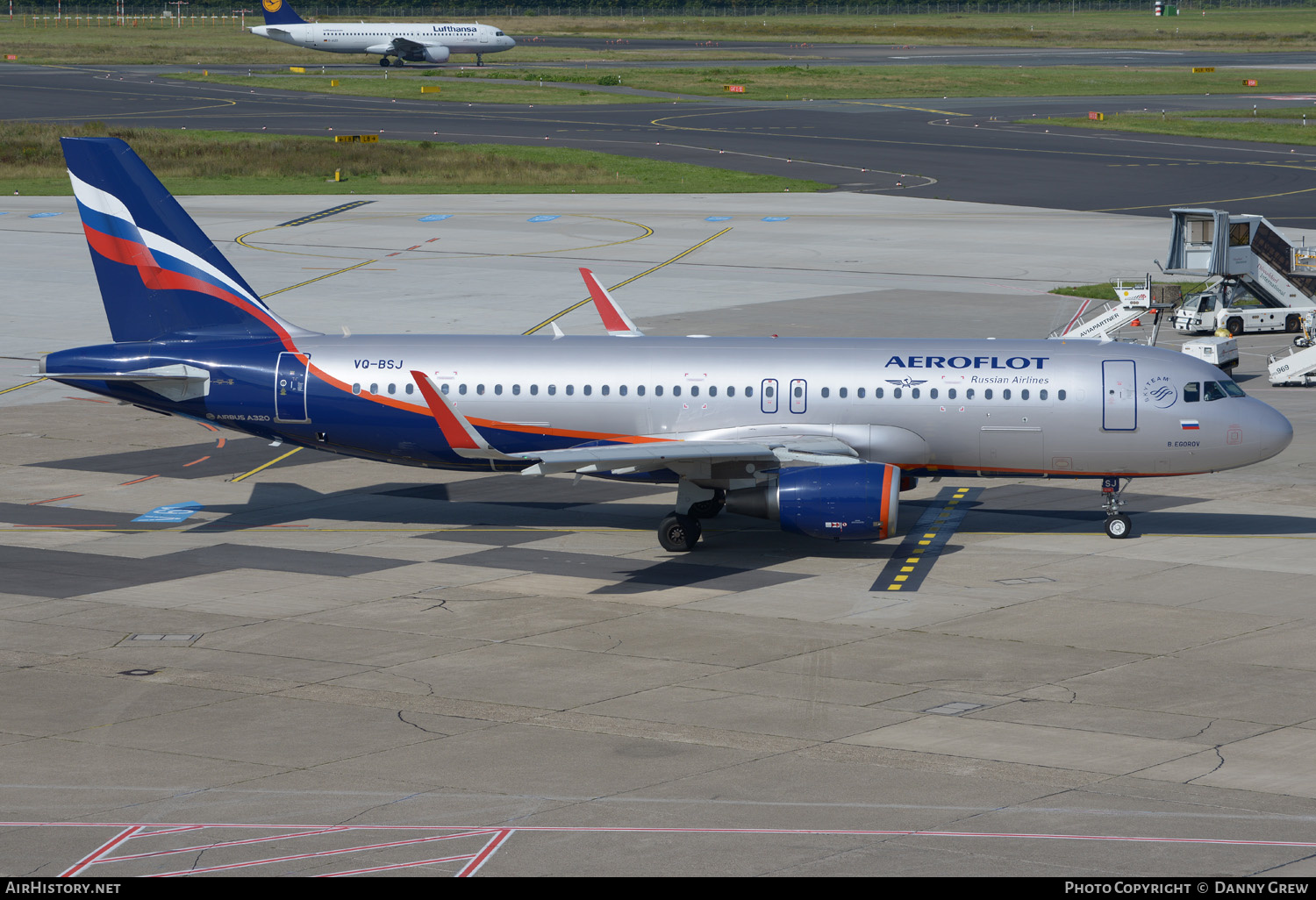 Aircraft Photo of VQ-BSJ | Airbus A320-214 | Aeroflot - Russian Airlines | AirHistory.net #336818