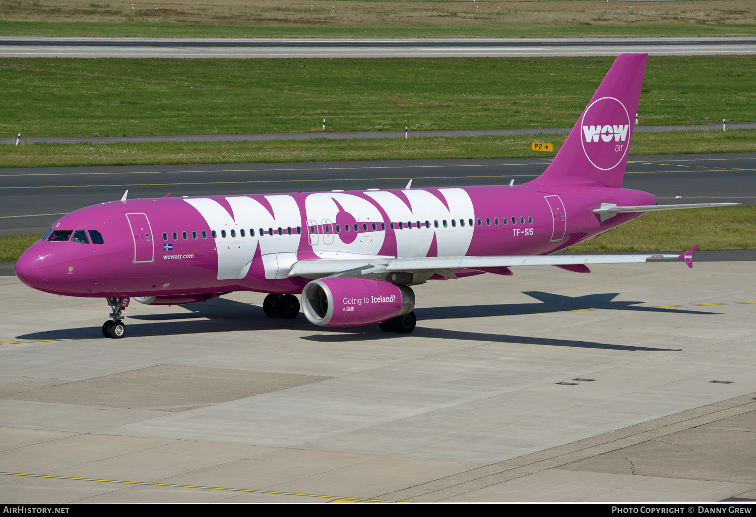 Aircraft Photo of TF-SIS | Airbus A320-232 | WOW Air | AirHistory.net #336853