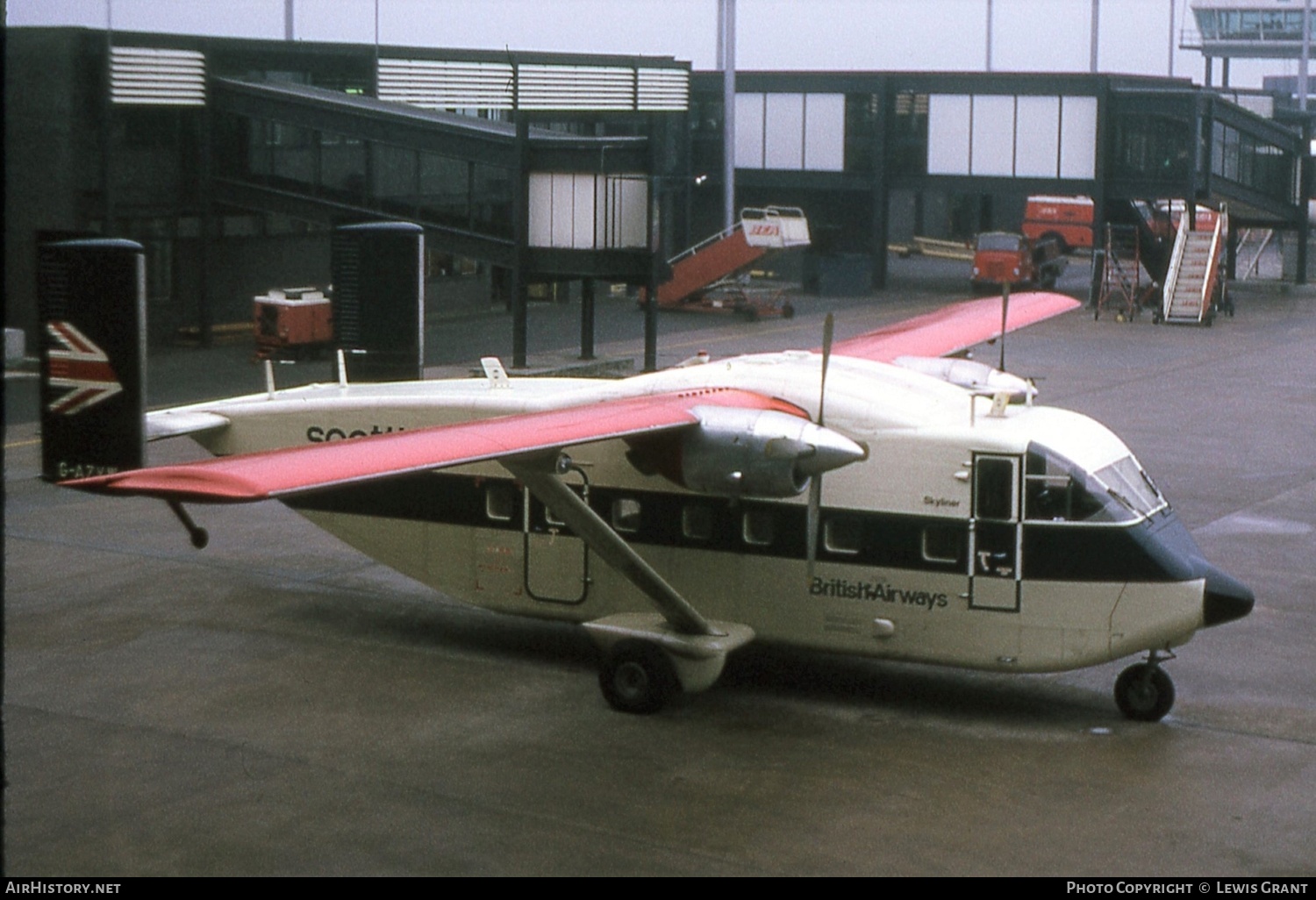 Aircraft Photo of G-AZYW | Short SC.7 Skyliner 3A-100 | British Airways | AirHistory.net #336858