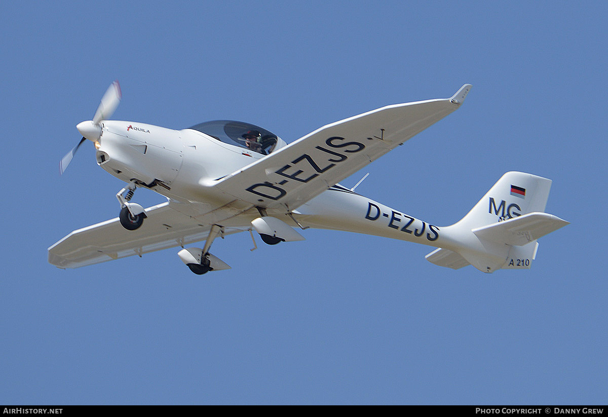 Aircraft Photo of D-EZJS | Aquila AT01 A210 | AirHistory.net #337086
