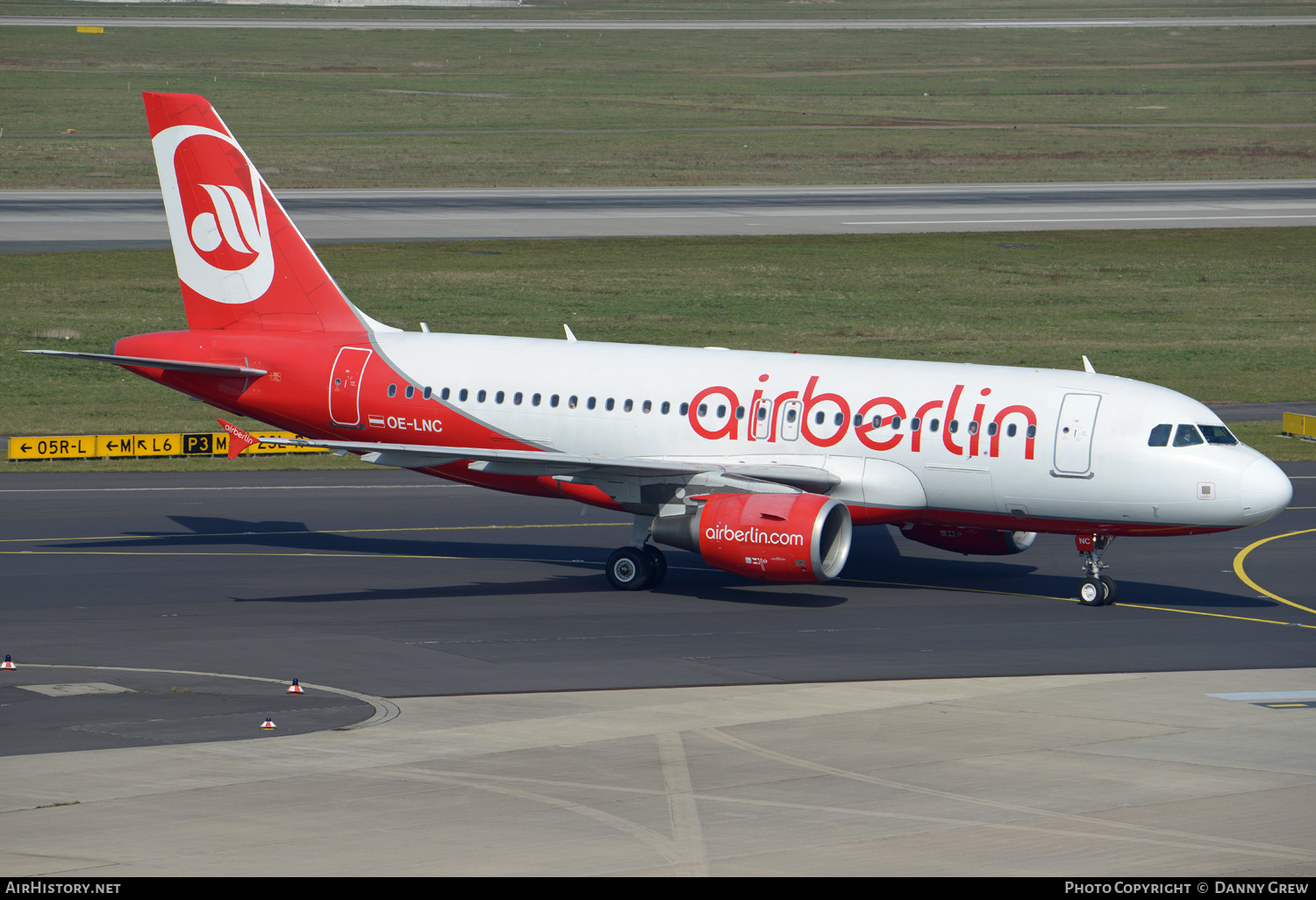 Aircraft Photo of OE-LNC | Airbus A319-112 | Air Berlin | AirHistory.net #337100