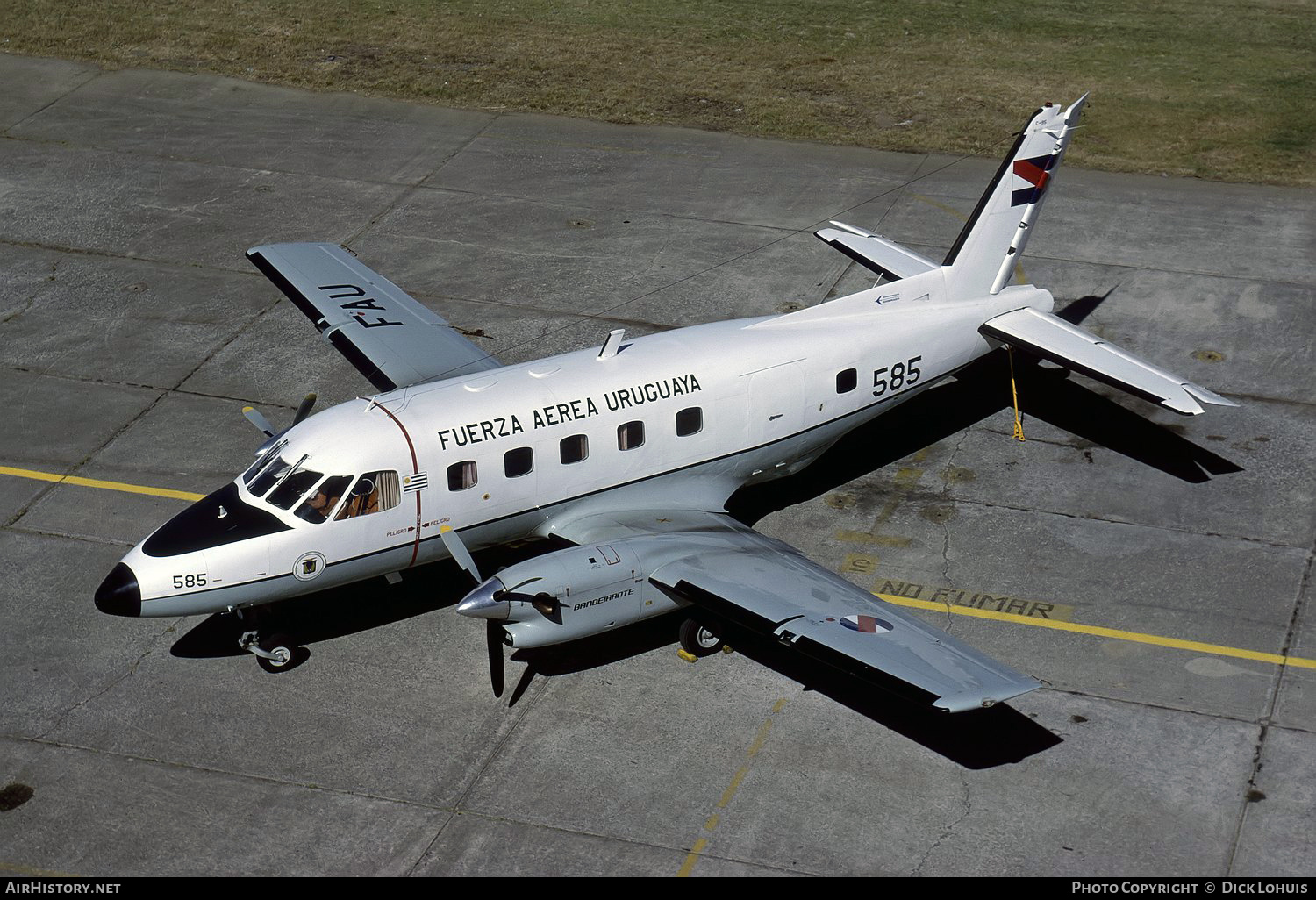 Aircraft Photo of 585 | Embraer EMB-110B1 Bandeirante | Uruguay - Air Force | AirHistory.net #337132