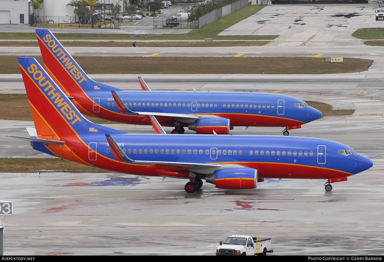 Aircraft Photo of N925WN | Boeing 737-7H4 | Southwest Airlines | AirHistory.net #337163