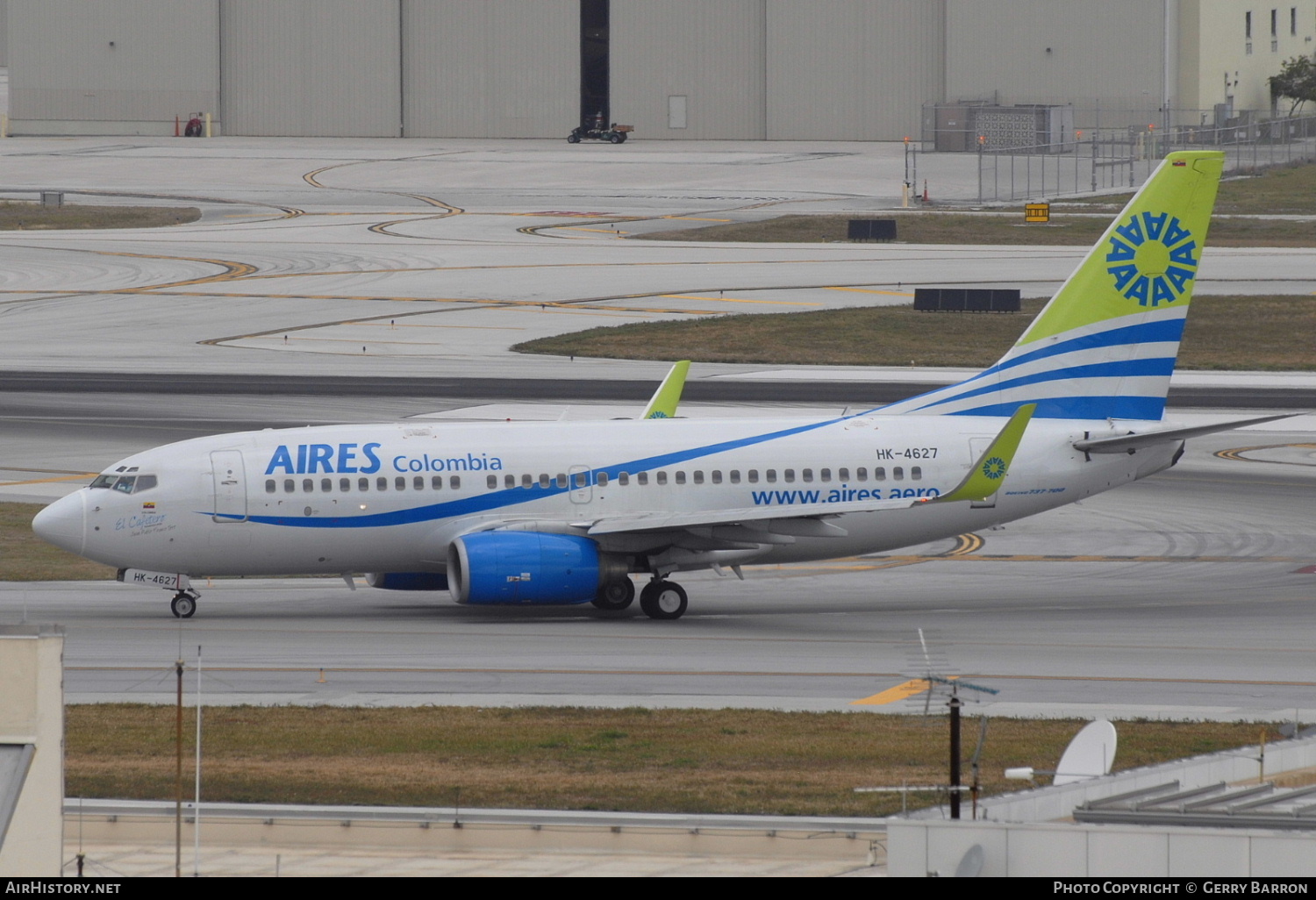 Aircraft Photo of HK-4627 | Boeing 737-73S | AIRES - Aerovías de Integración Regional | AirHistory.net #337164