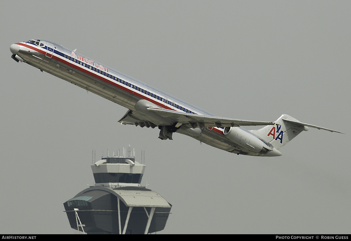 Aircraft Photo of N245AA | McDonnell Douglas MD-82 (DC-9-82) | American Airlines | AirHistory.net #337172