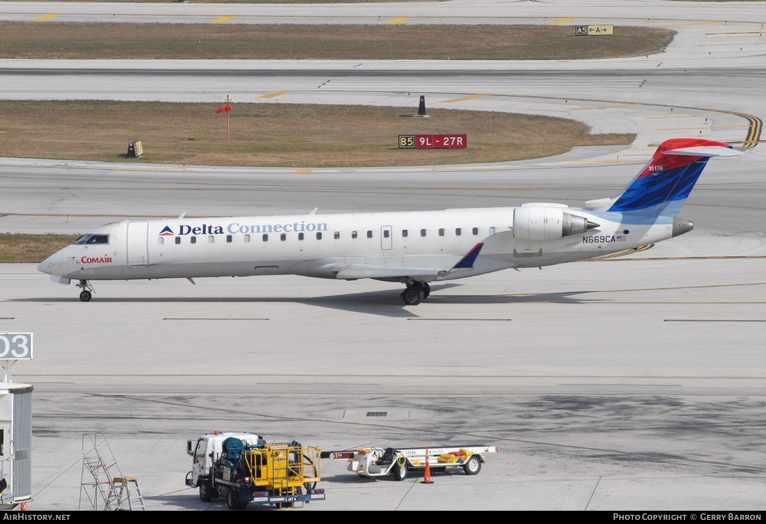 Aircraft Photo of N669CA | Bombardier CRJ-701ER (CL-600-2C10) | Delta Connection | AirHistory.net #337178