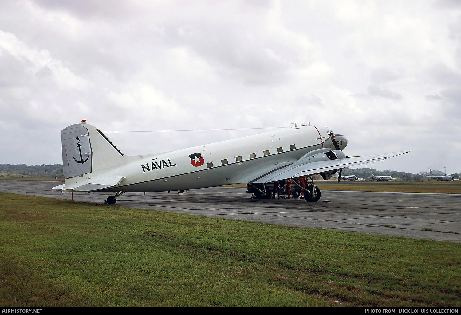 Aircraft Photo of 123 | Douglas C-47A Skytrain | Chile - Navy | AirHistory.net #337186