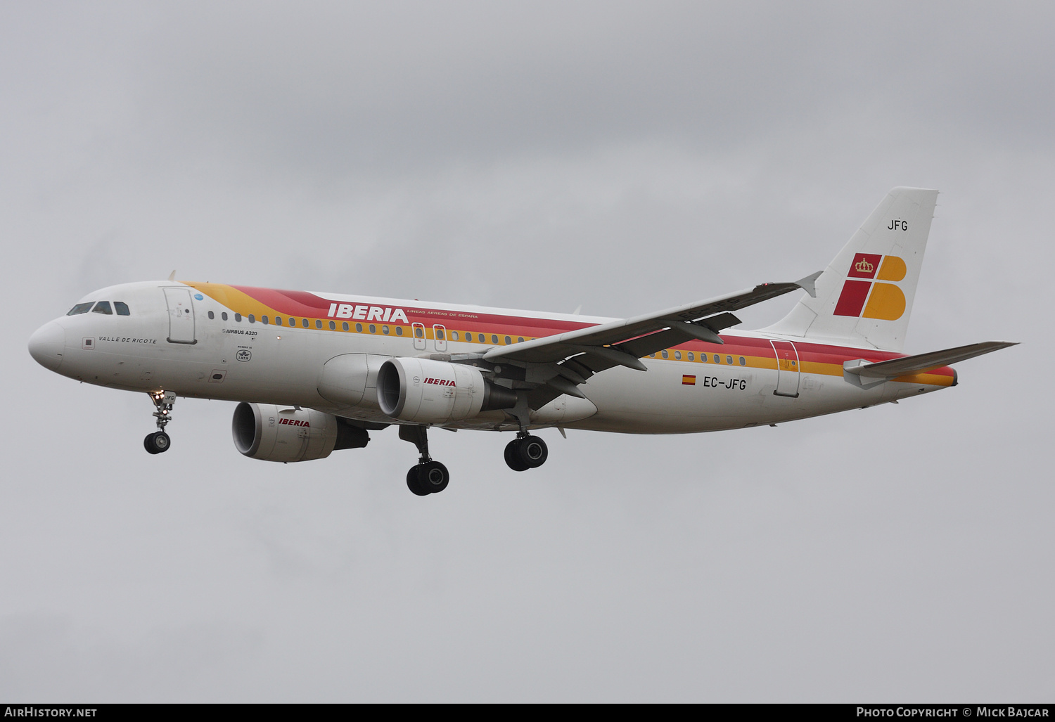 Aircraft Photo of EC-JFG | Airbus A320-214 | Iberia | AirHistory.net #337254