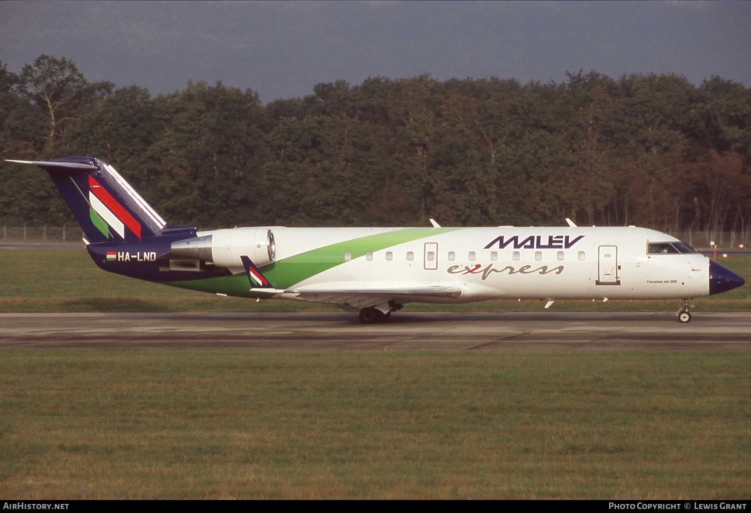 Aircraft Photo of HA-LND | Bombardier CRJ-200ER (CL-600-2B19) | Malev Express | AirHistory.net #337361