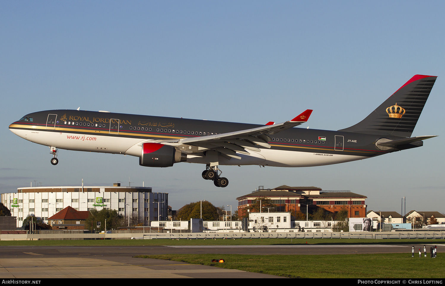 Aircraft Photo of JY-AIE | Airbus A330-223 | Royal Jordanian Airlines | AirHistory.net #337438
