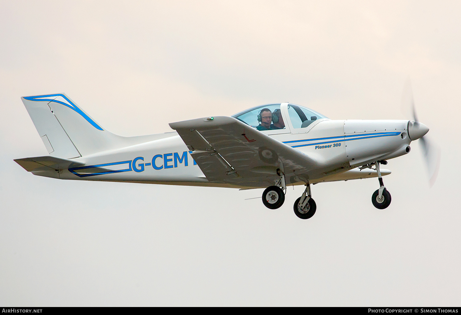 Aircraft Photo of G-CEMY | Alpi Pioneer 300 | AirHistory.net #337462
