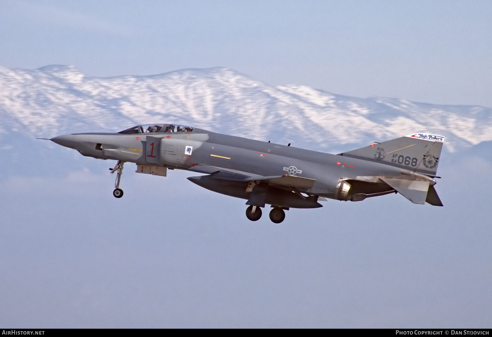 Aircraft Photo of 64-1068 / AF64-068 | McDonnell Douglas RF-4C Phantom II | USA - Air Force | AirHistory.net #337510