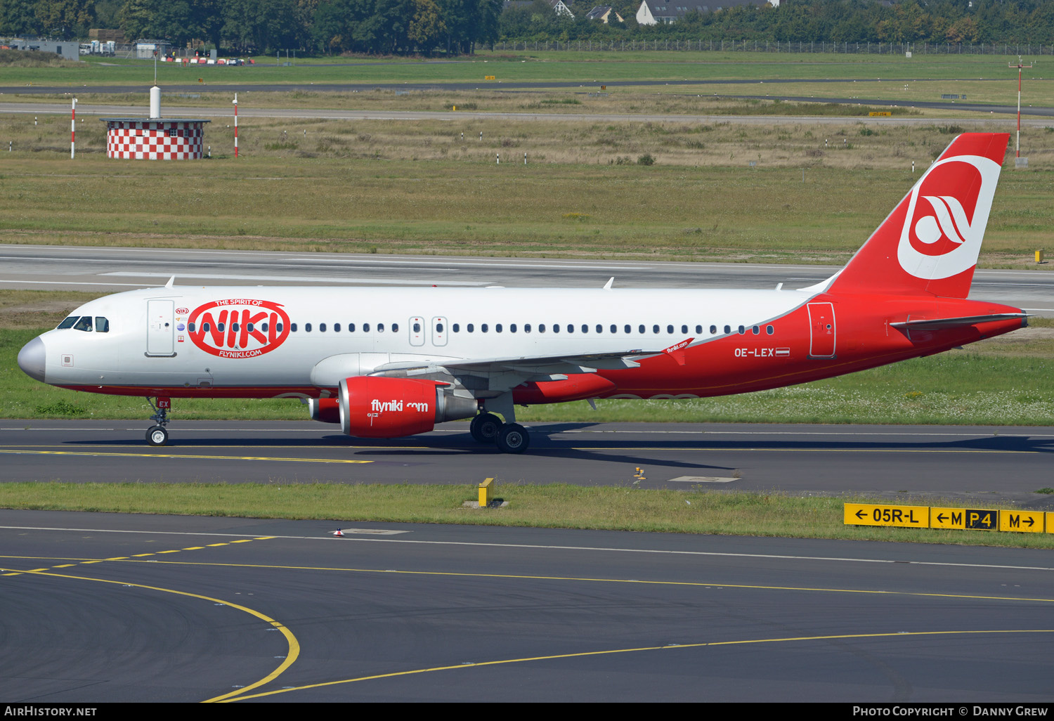 Aircraft Photo of OE-LEX | Airbus A320-214 | Niki | AirHistory.net #337528