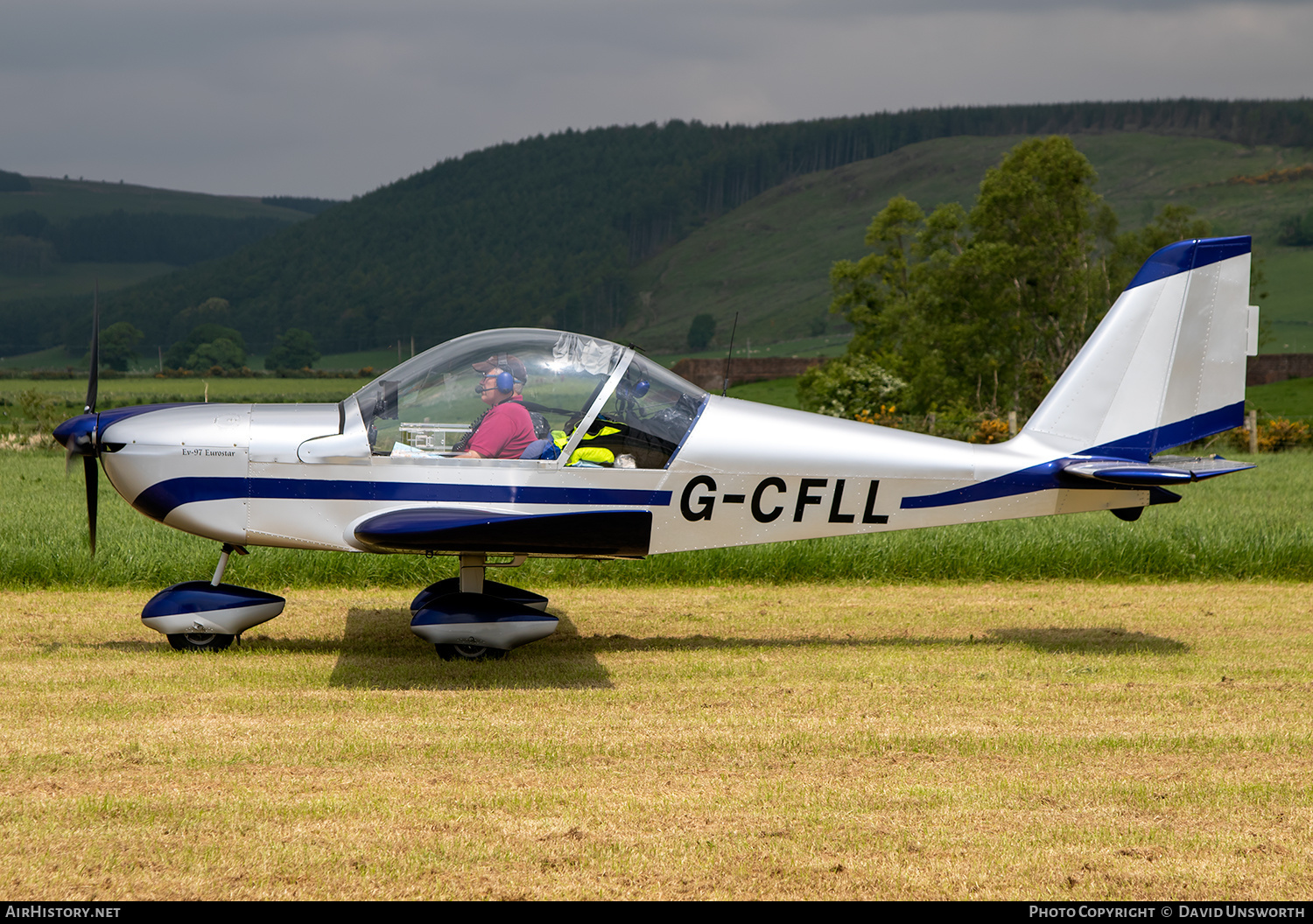 Aircraft Photo of G-CFLL | Evektor-Aerotechnik EV-97A Eurostar | AirHistory.net #337572