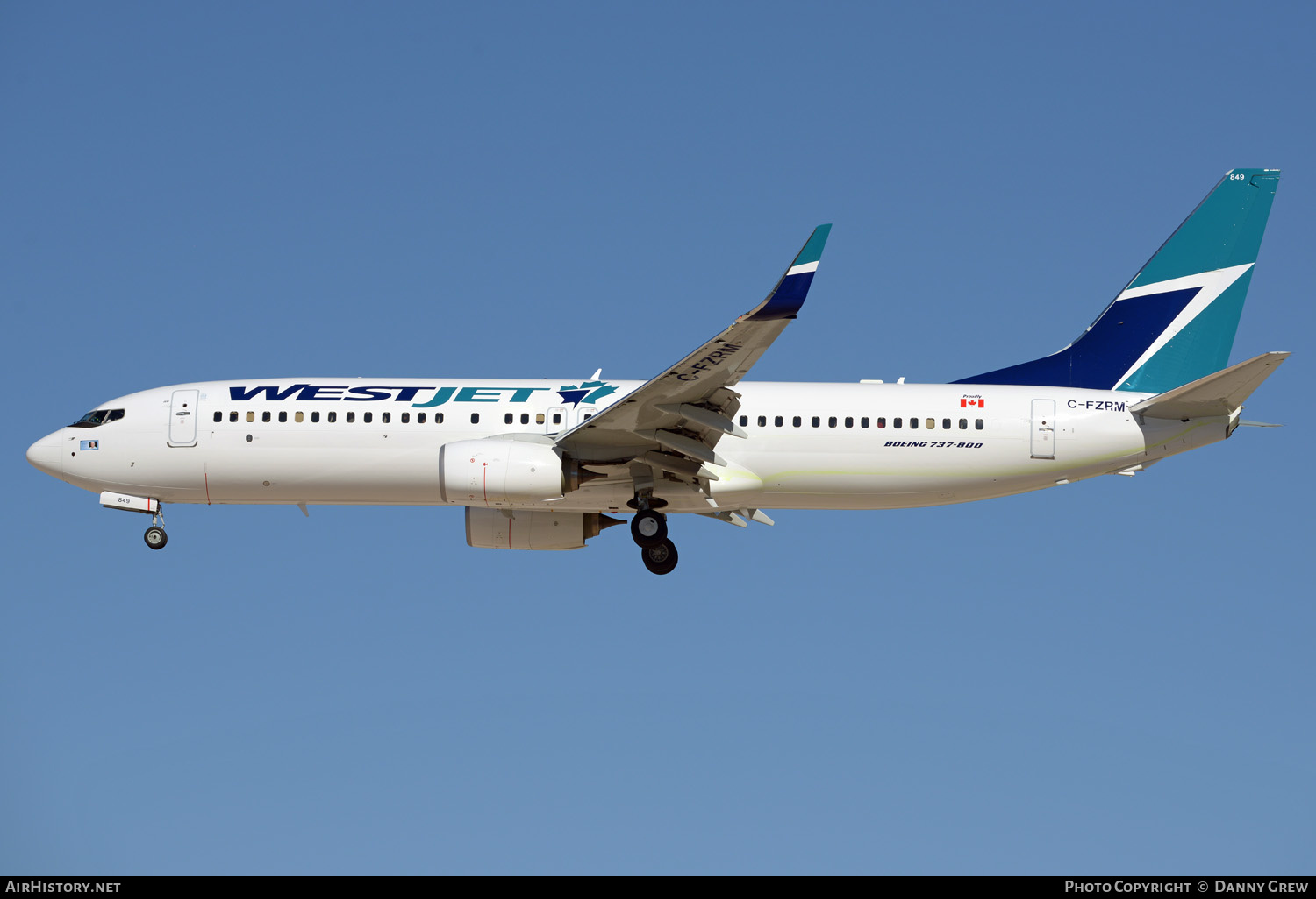 Aircraft Photo of C-FZRM | Boeing 737-800 | WestJet | AirHistory.net #337590