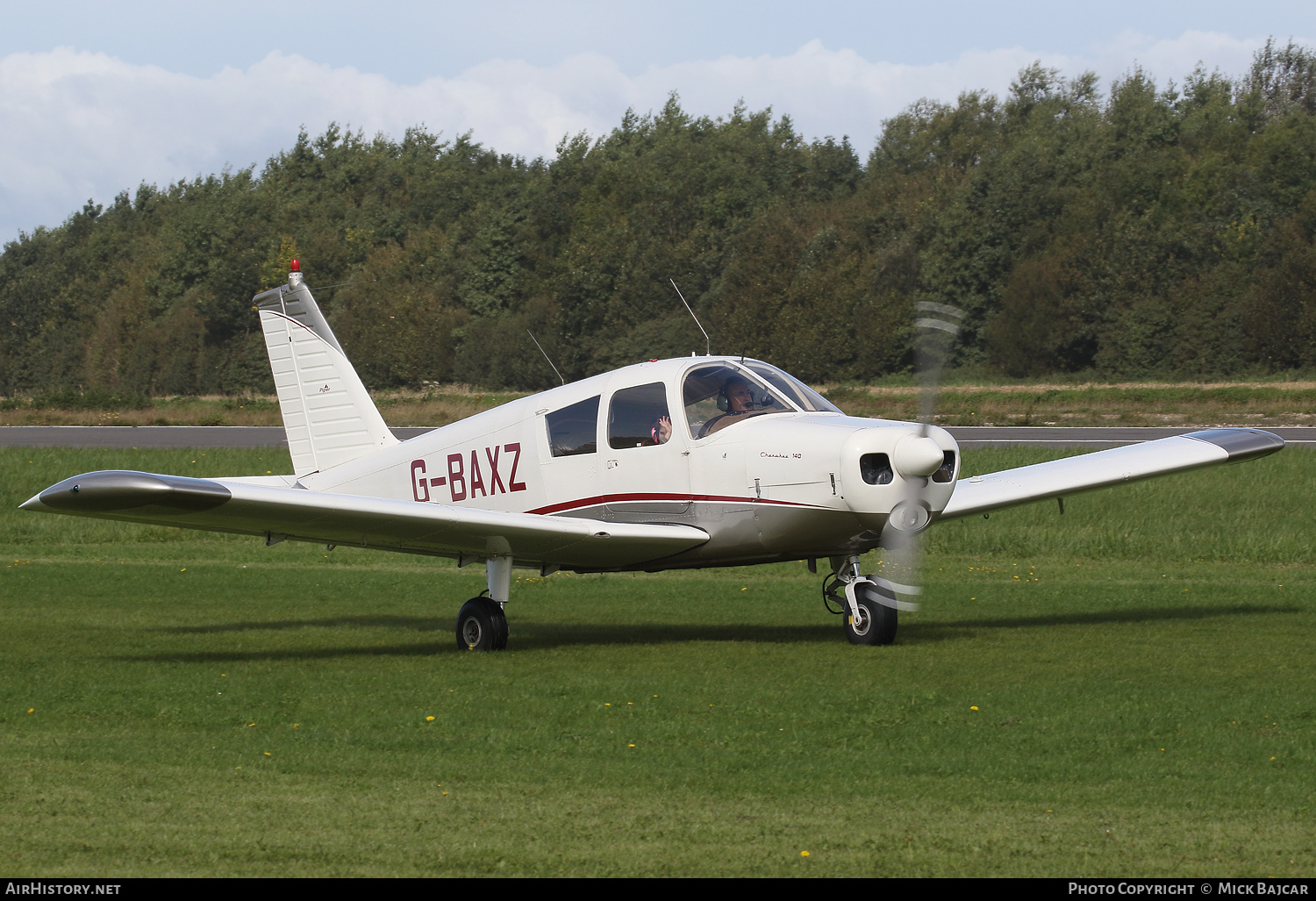 Aircraft Photo of G-BAXZ | Piper PA-28-140 Cherokee | AirHistory.net #337621