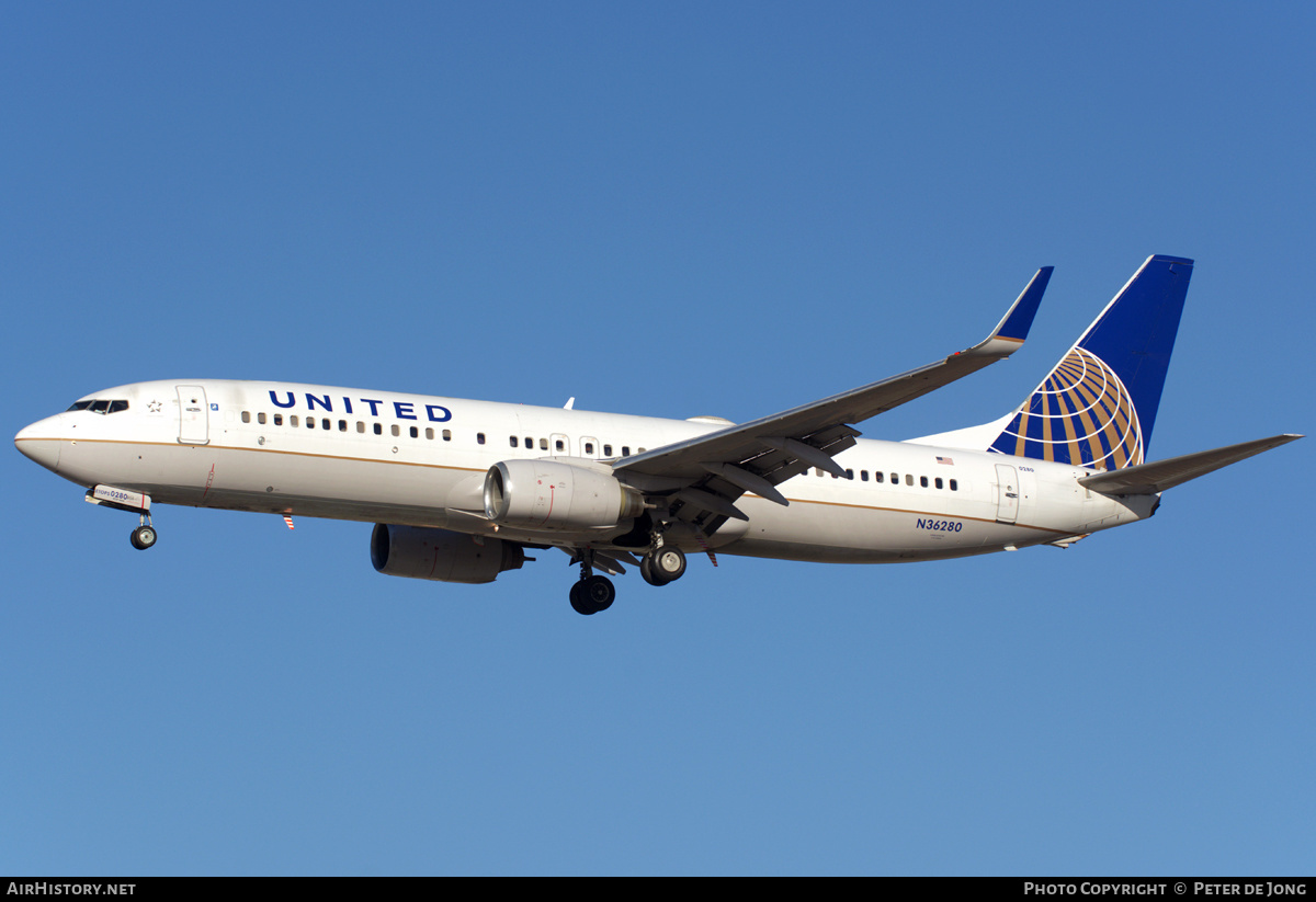 Aircraft Photo of N36280 | Boeing 737-824 | United Airlines | AirHistory.net #337630