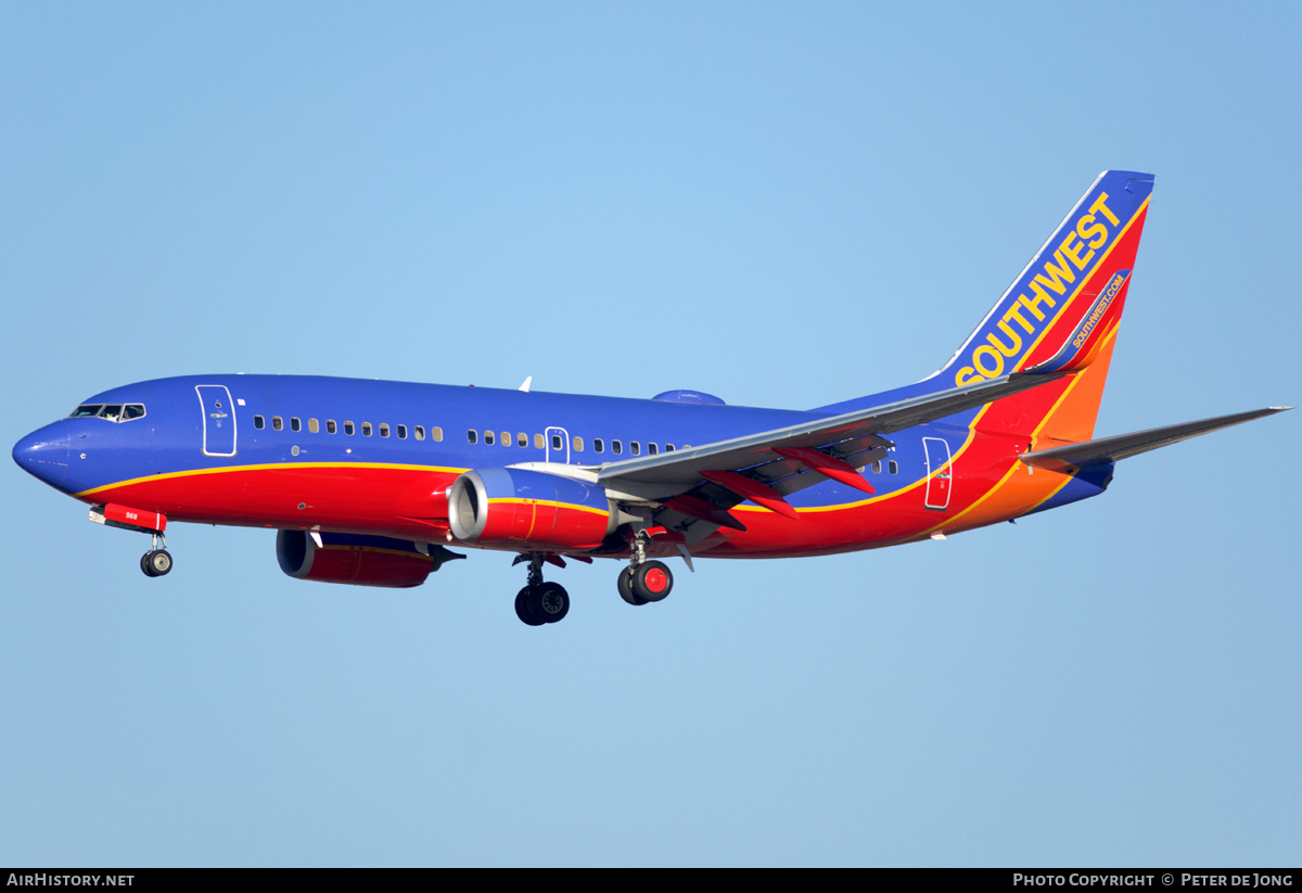 Aircraft Photo of N968WN | Boeing 737-7H4 | Southwest Airlines | AirHistory.net #337675