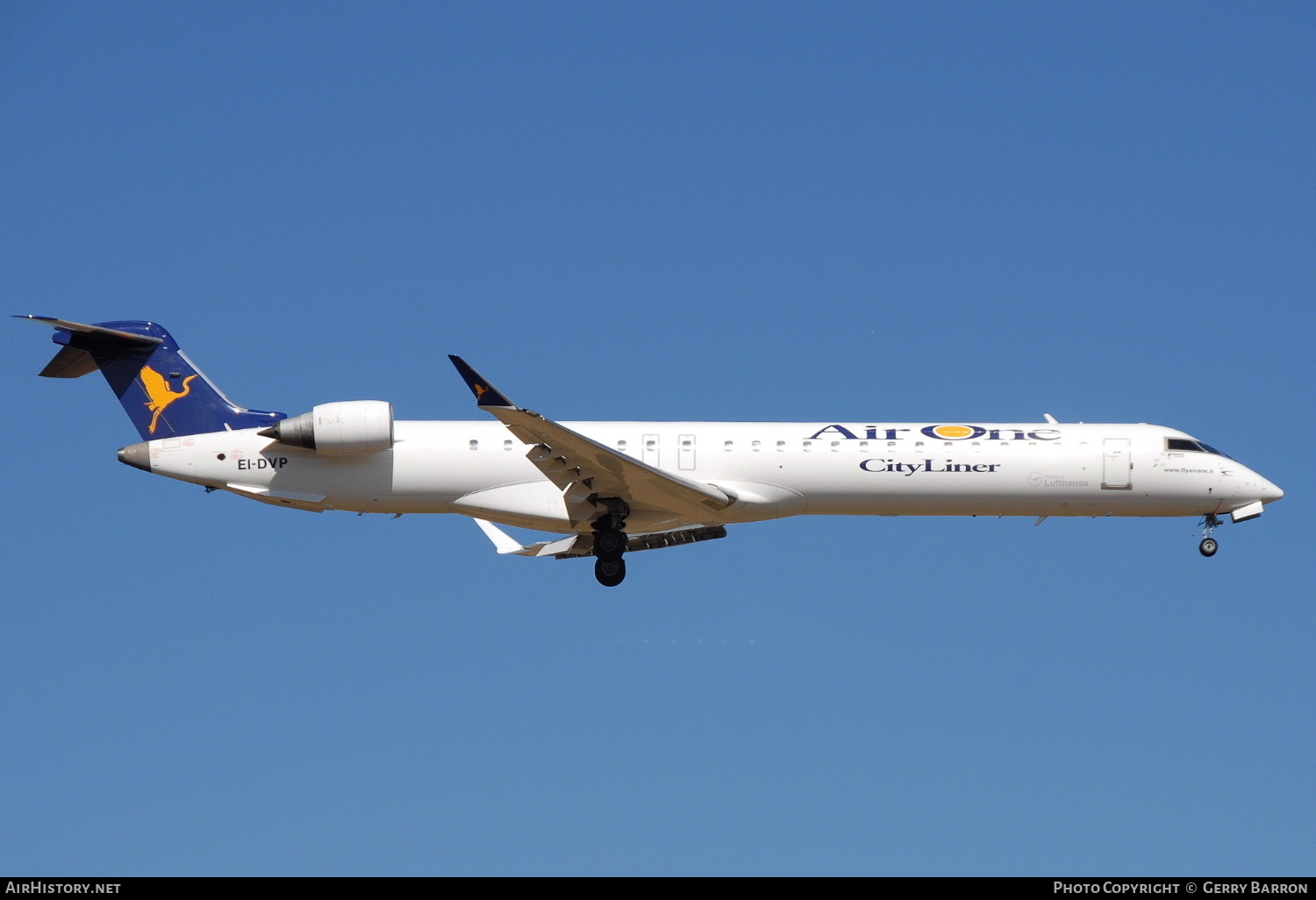 Aircraft Photo of EI-DVP | Bombardier CRJ-900ER (CL-600-2D24) | Air One CityLiner | AirHistory.net #337814