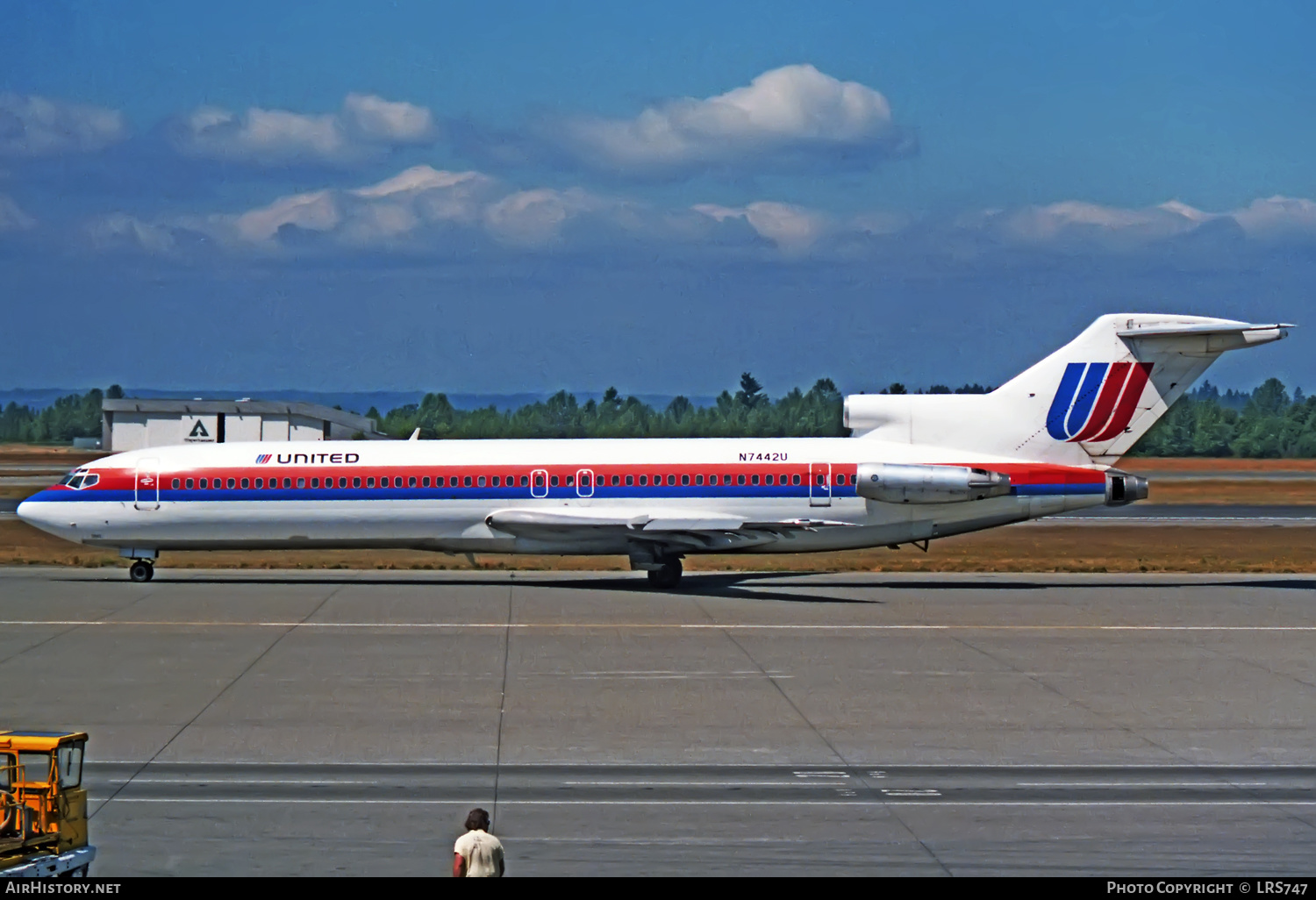 Aircraft Photo of N7442U | Boeing 727-222/Adv | United Airlines | AirHistory.net #337893