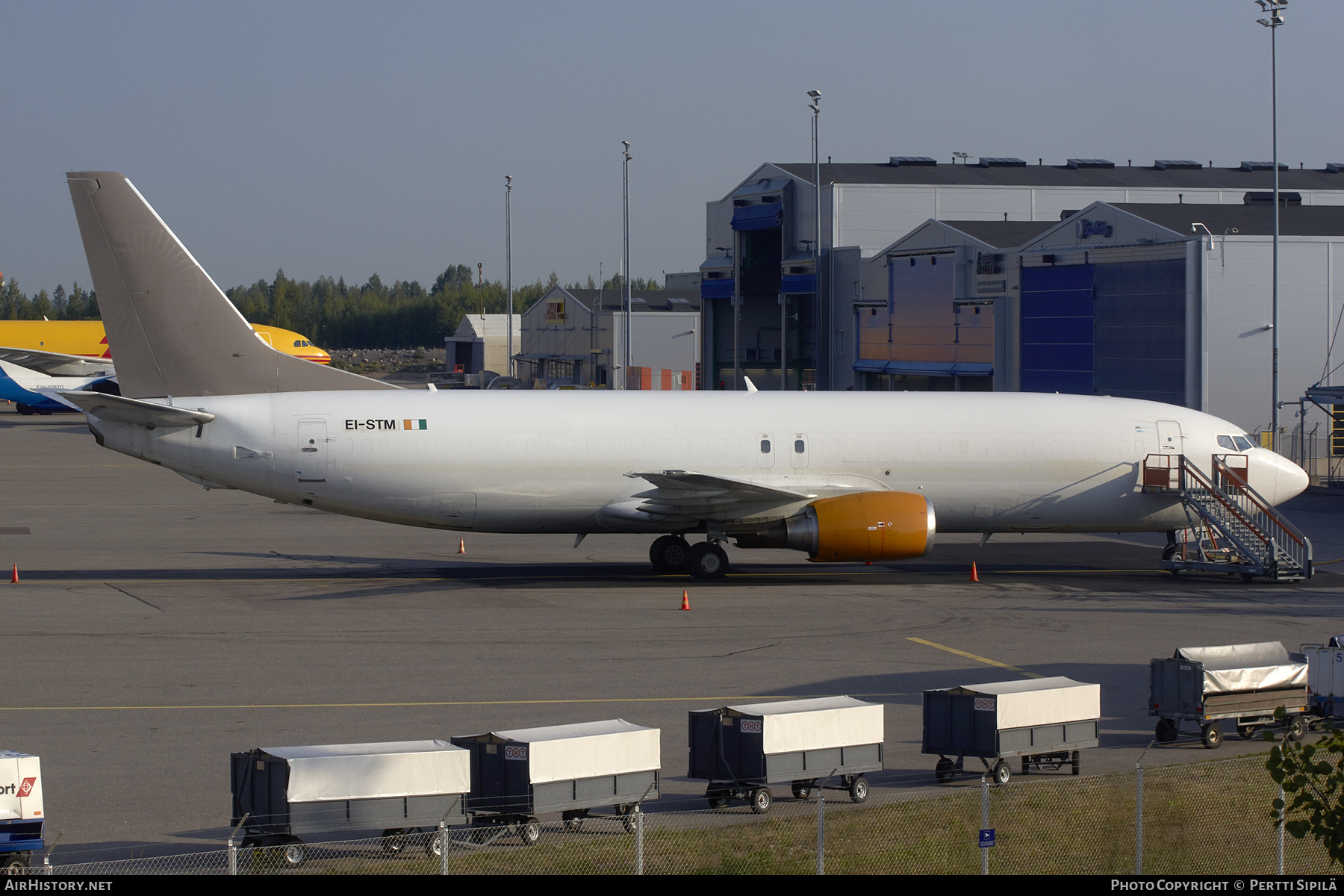 Aircraft Photo of EI-STM | Boeing 737-4Z9(SF) | ASL Airlines | AirHistory.net #337963