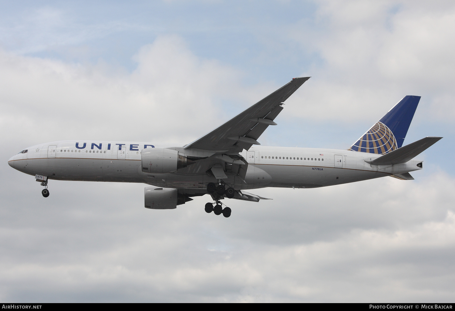 Aircraft Photo of N778UA | Boeing 777-222 | United Airlines | AirHistory.net #338055