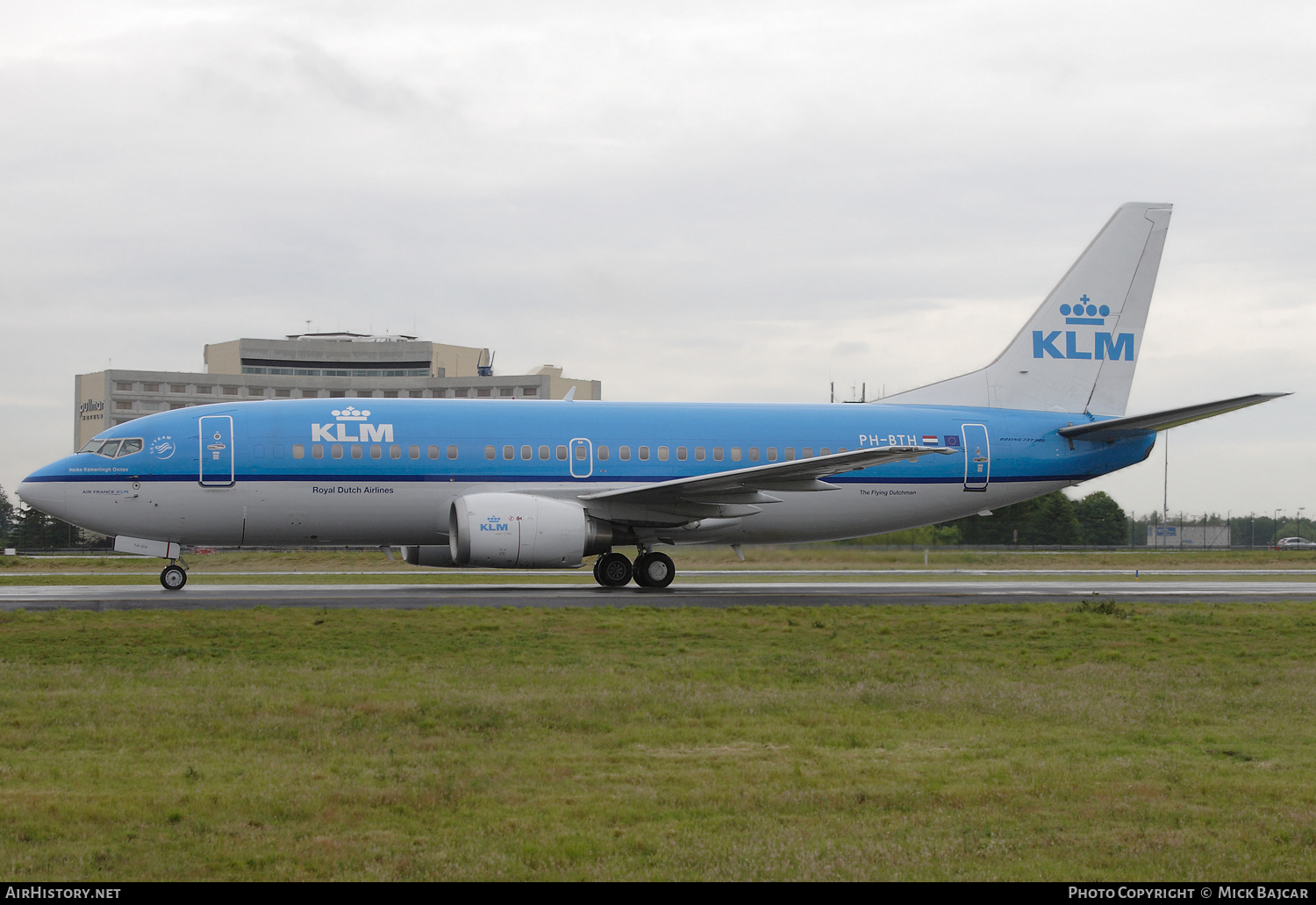 Aircraft Photo of PH-BTH | Boeing 737-306 | KLM - Royal Dutch Airlines | AirHistory.net #338056