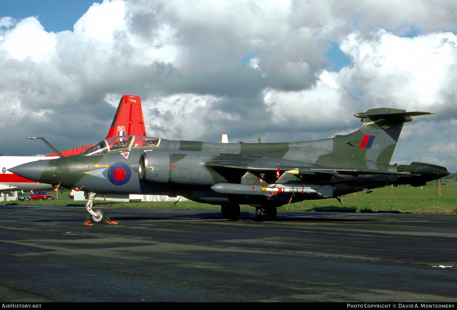 Aircraft Photo of XV342 | Hawker Siddeley Buccaneer S2B | UK - Air Force | AirHistory.net #338075