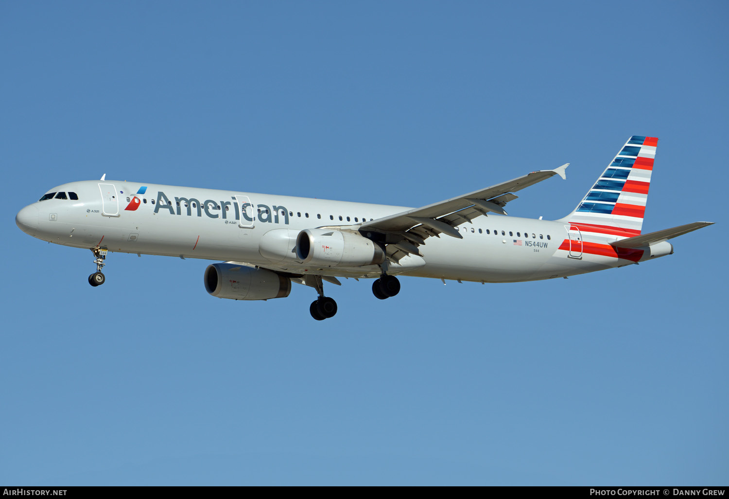Aircraft Photo of N544UW | Airbus A321-231 | American Airlines | AirHistory.net #338120