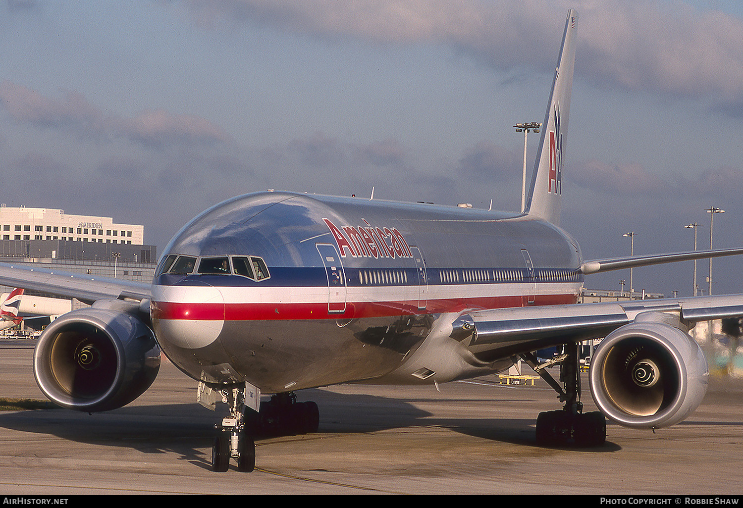 Aircraft Photo of N786AN | Boeing 777-223/ER | American Airlines | AirHistory.net #338150