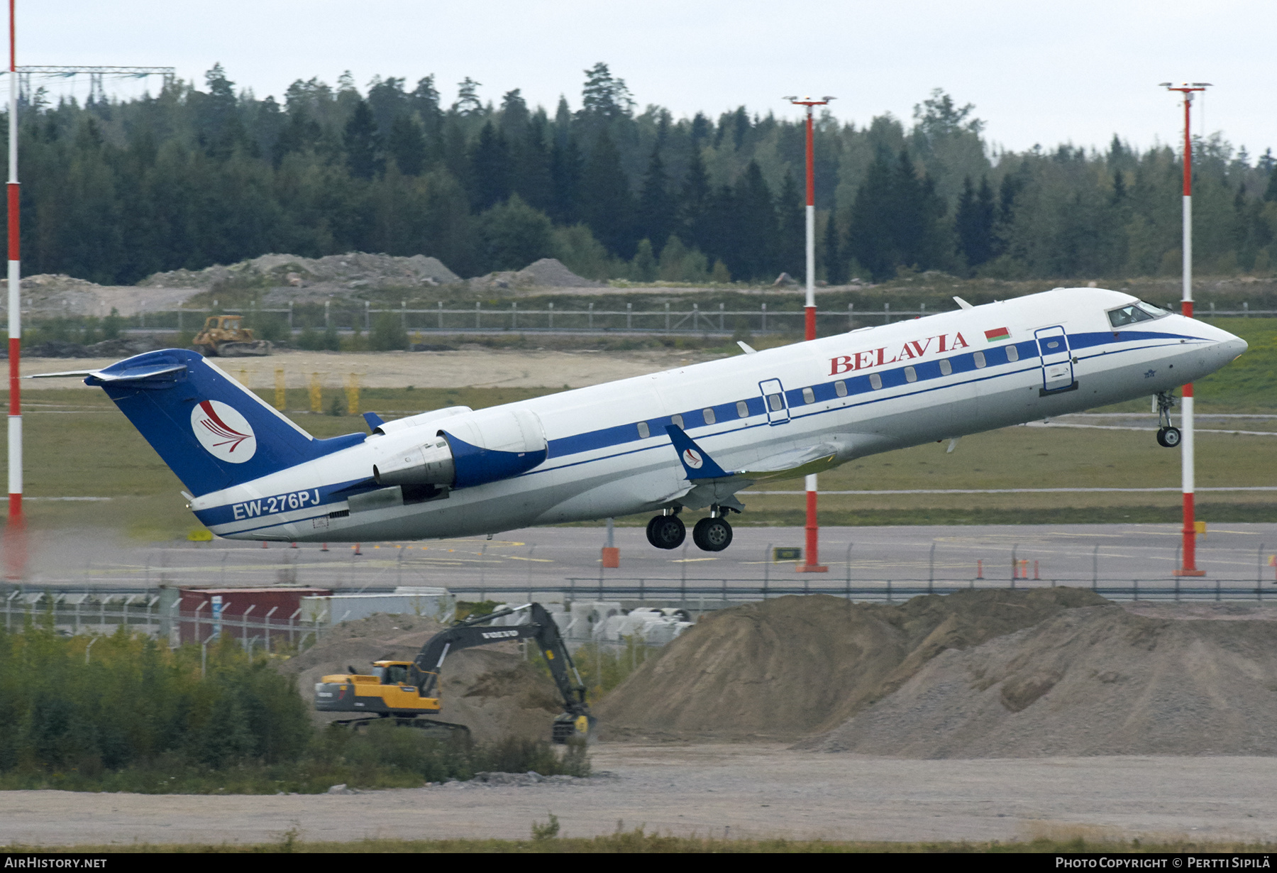 Aircraft Photo of EW-276PJ | Bombardier CRJ-200LR (CL-600-2B19) | Belavia | AirHistory.net #338189