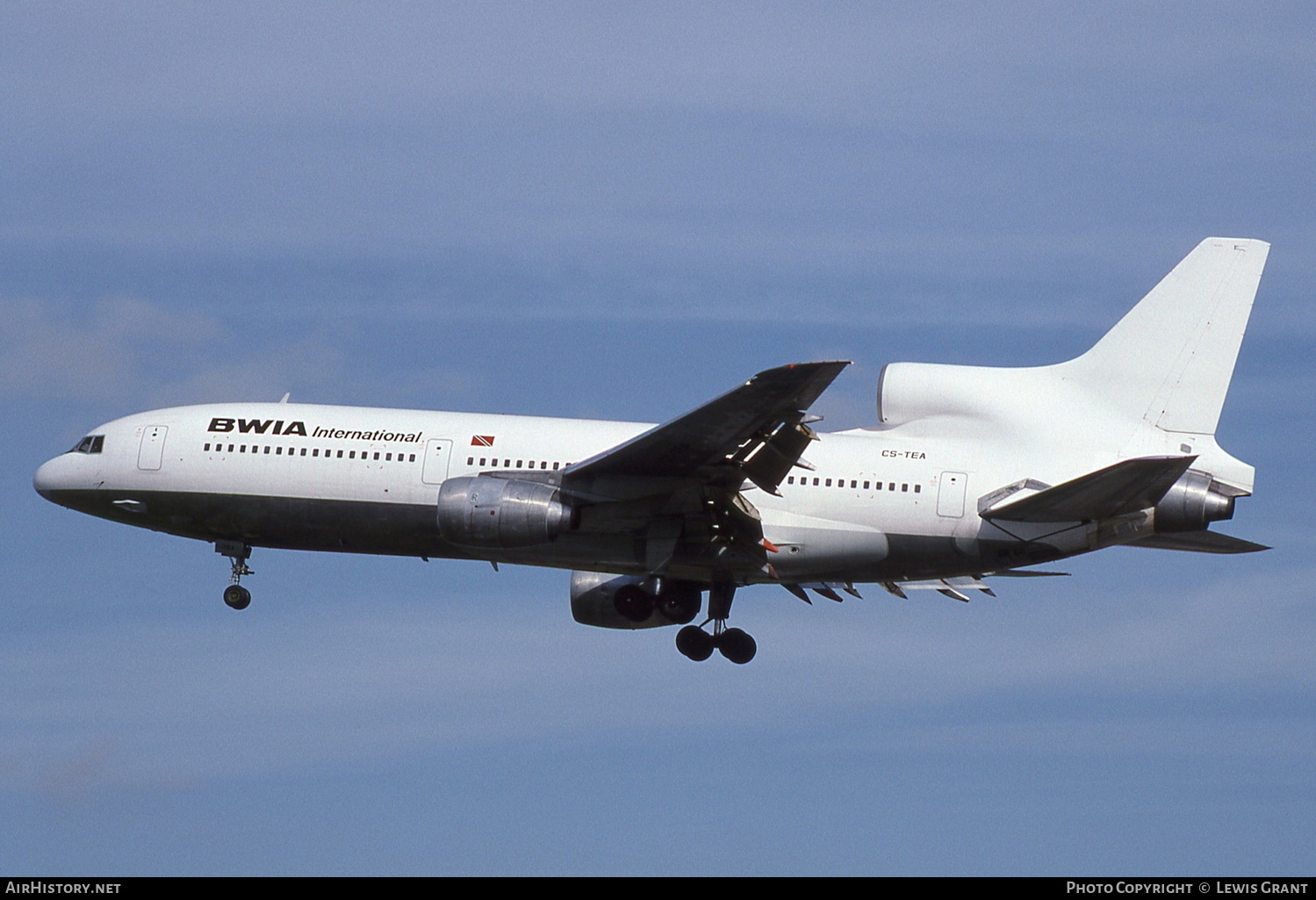 Aircraft Photo of CS-TEA | Lockheed L-1011-385-3 TriStar 500 | BWIA International | AirHistory.net #338223