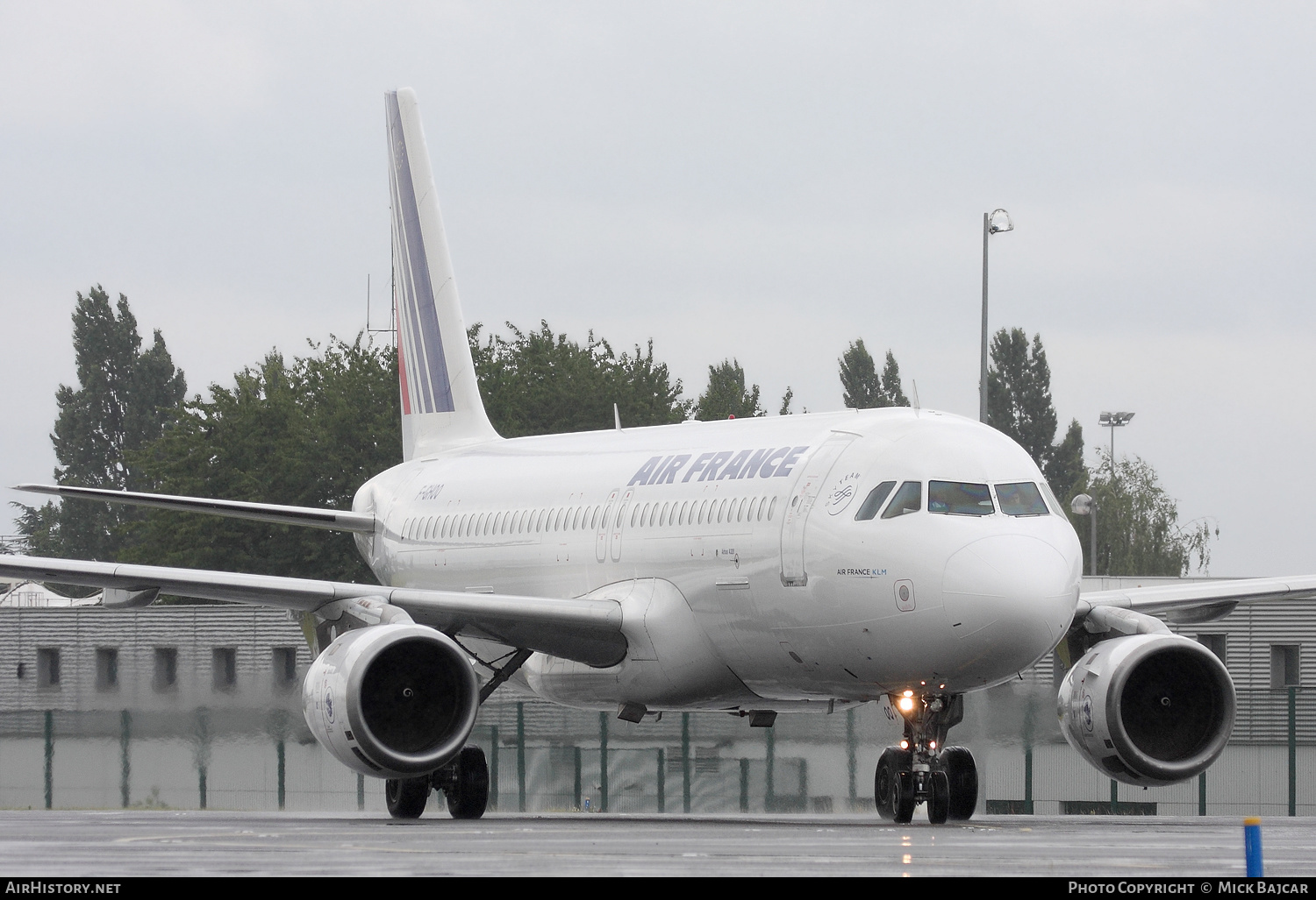 Aircraft Photo of F-GHQQ | Airbus A320-211 | Air France | AirHistory.net #338264
