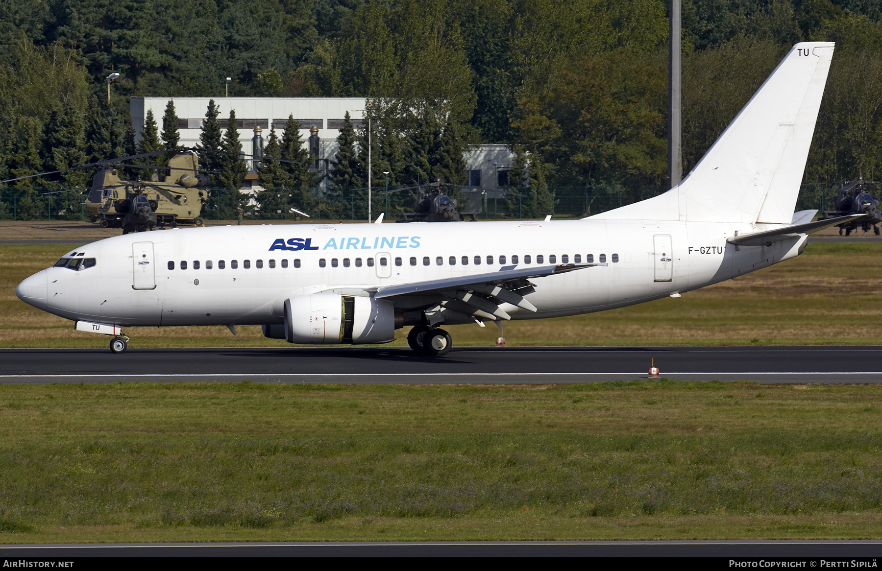 Aircraft Photo of F-GZTU | Boeing 737-73V | ASL Airlines | AirHistory.net #338267