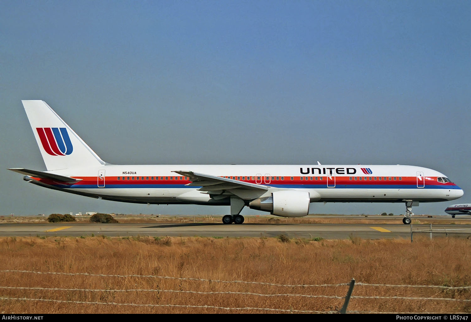 Aircraft Photo of N540UA | Boeing 757-222 | United Airlines | AirHistory.net #338285