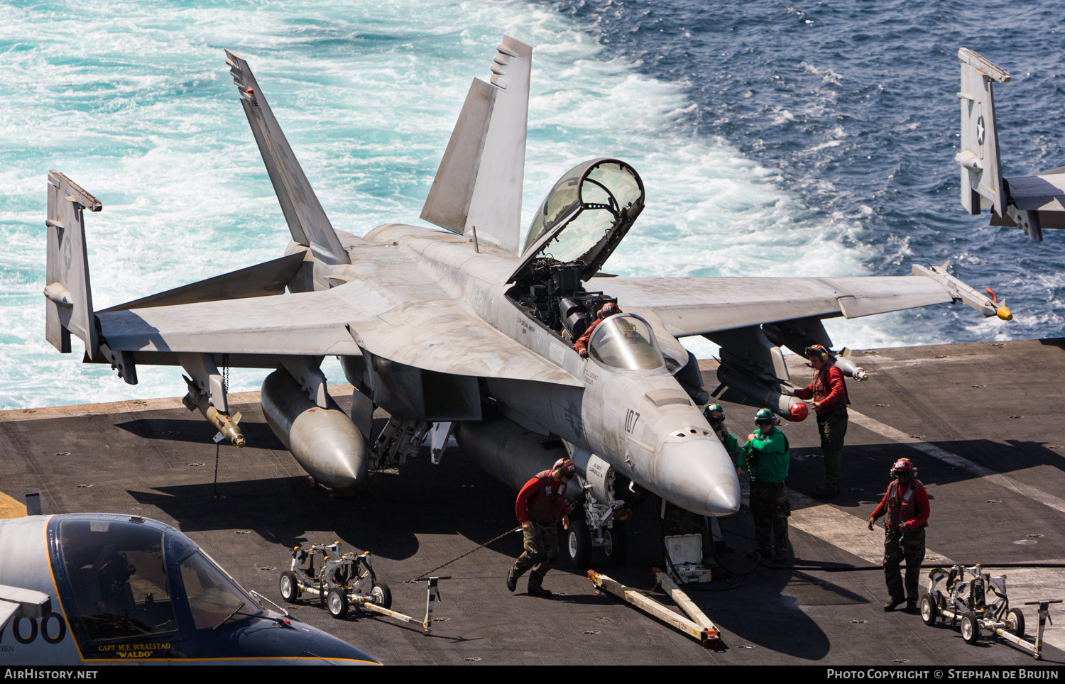 Aircraft Photo of 165802 | Boeing F/A-18F Super Hornet | USA - Navy | AirHistory.net #338307