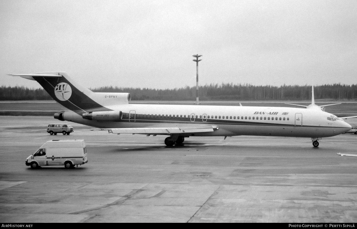 Aircraft Photo of G-BPNY | Boeing 727-230/Adv | Dan-Air London | AirHistory.net #338327