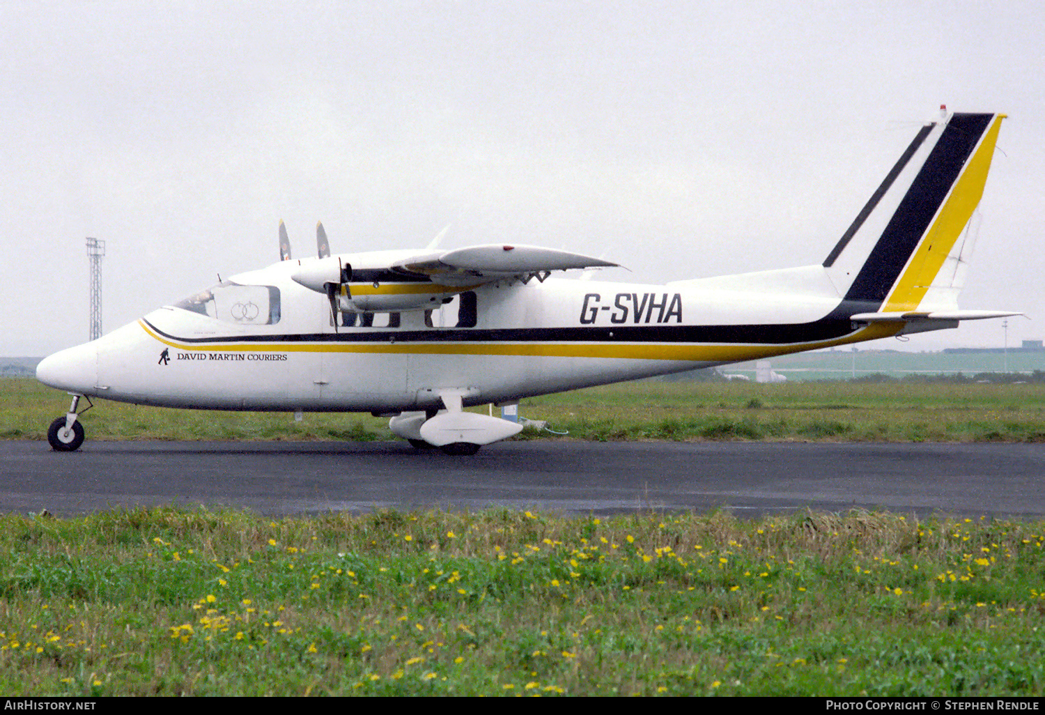 Aircraft Photo of G-SVHA | Partenavia P-68B | David Martin Couriers | AirHistory.net #338376