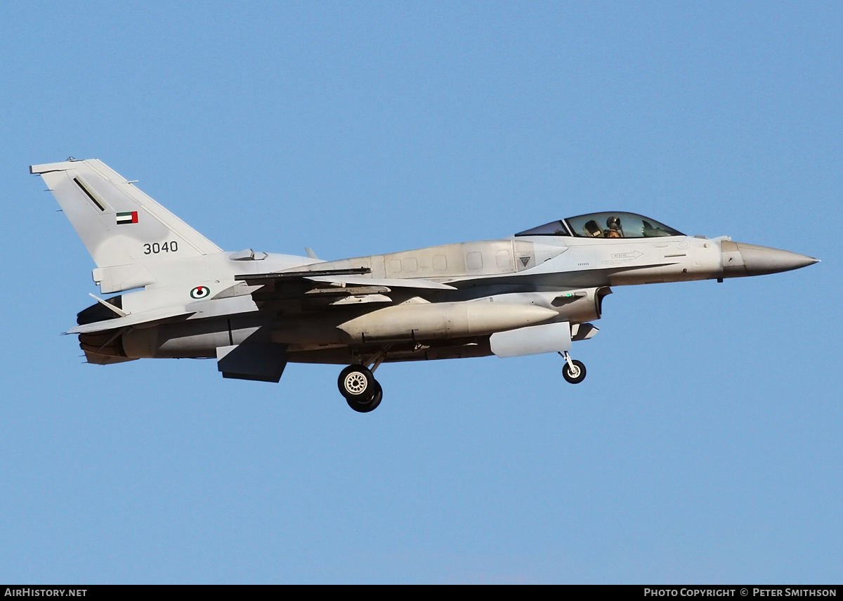 Aircraft Photo of 3040 | Lockheed Martin F-16E Fighting Falcon | United Arab Emirates - Air Force | AirHistory.net #338381