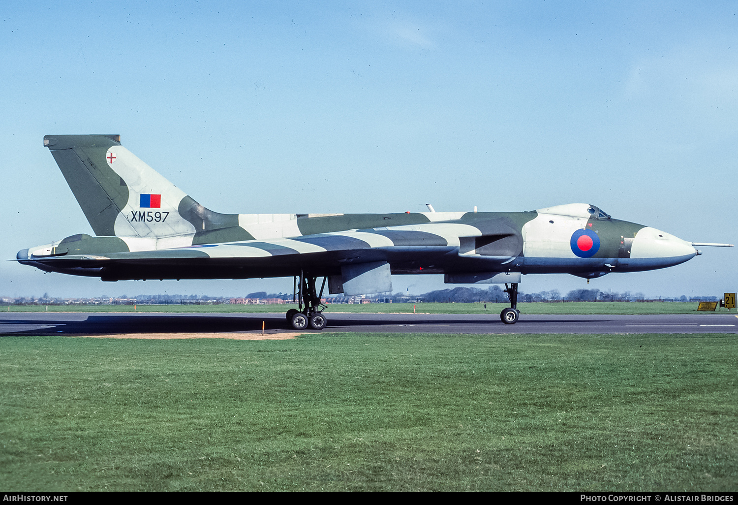 Aircraft Photo of XM597 | Avro 698 Vulcan B.2 | UK - Air Force | AirHistory.net #338495