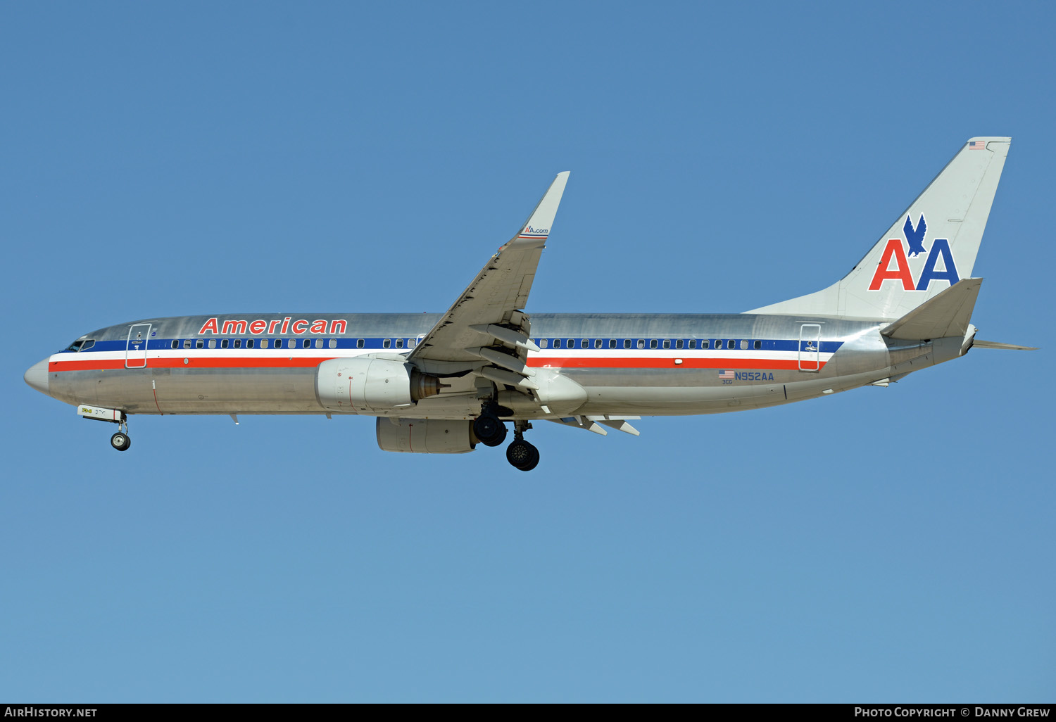 Aircraft Photo of N952AA | Boeing 737-823 | American Airlines | AirHistory.net #338509