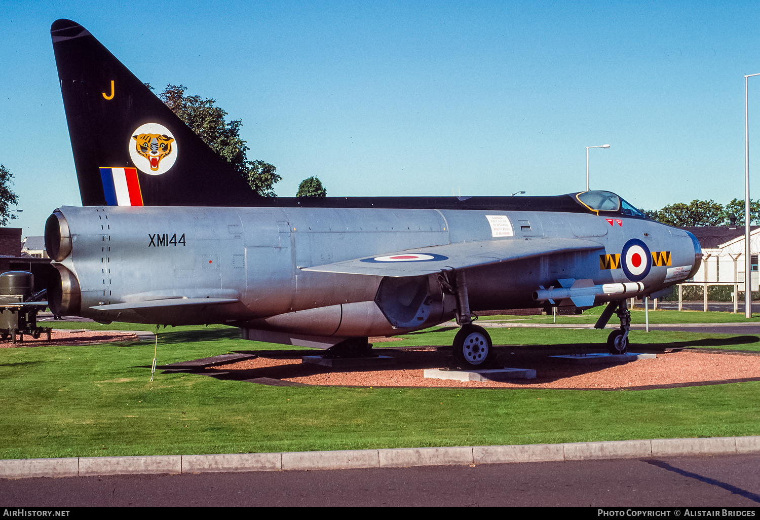 Aircraft Photo of XM144 | English Electric Lightning F1 | UK - Air Force | AirHistory.net #338542