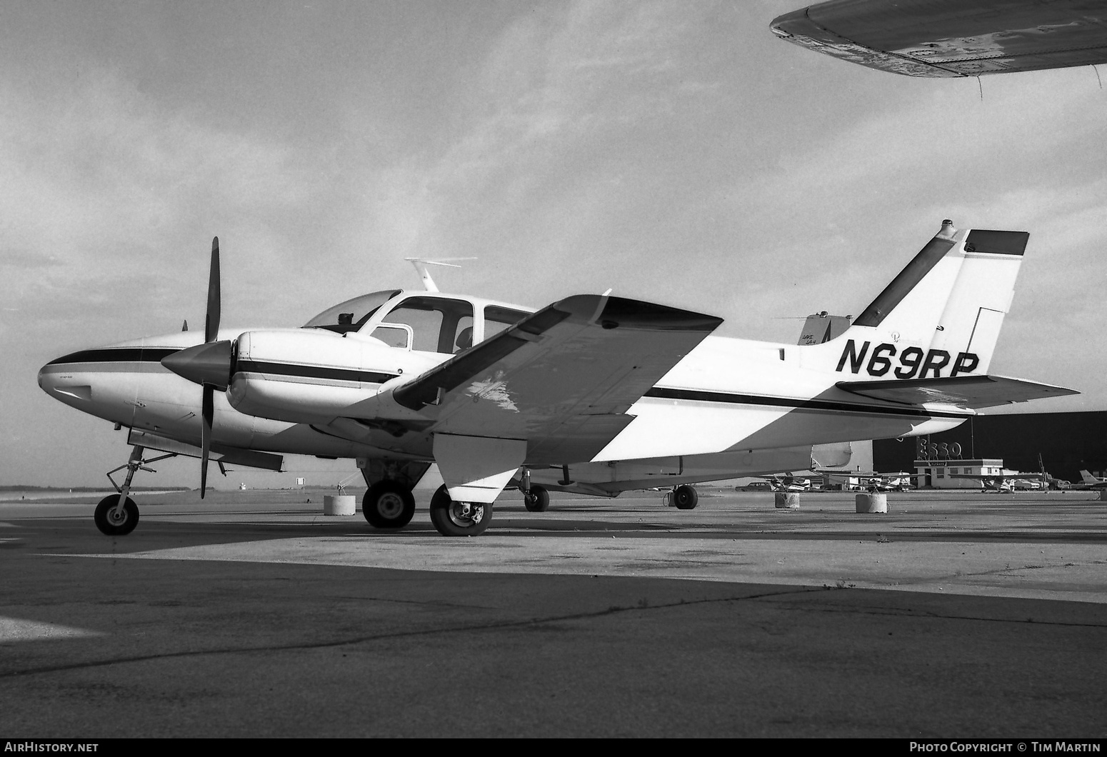 Aircraft Photo of N69RP | Beech D55 Baron | AirHistory.net #338544