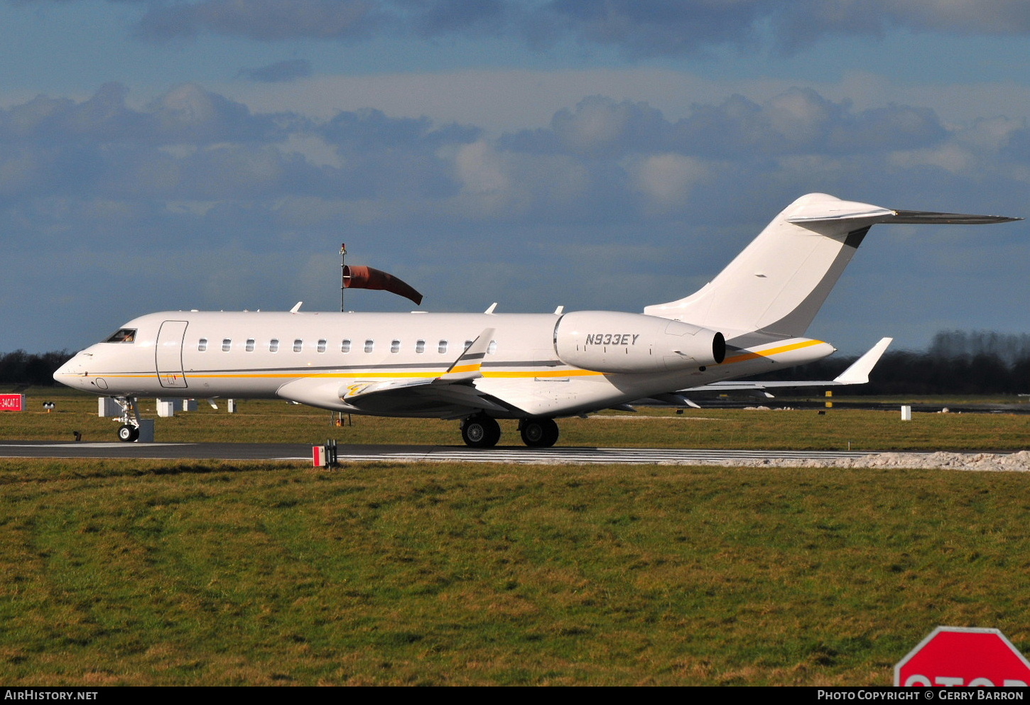 Aircraft Photo of N933EY | Bombardier Global 6000 (BD-700-1A10) | AirHistory.net #338666